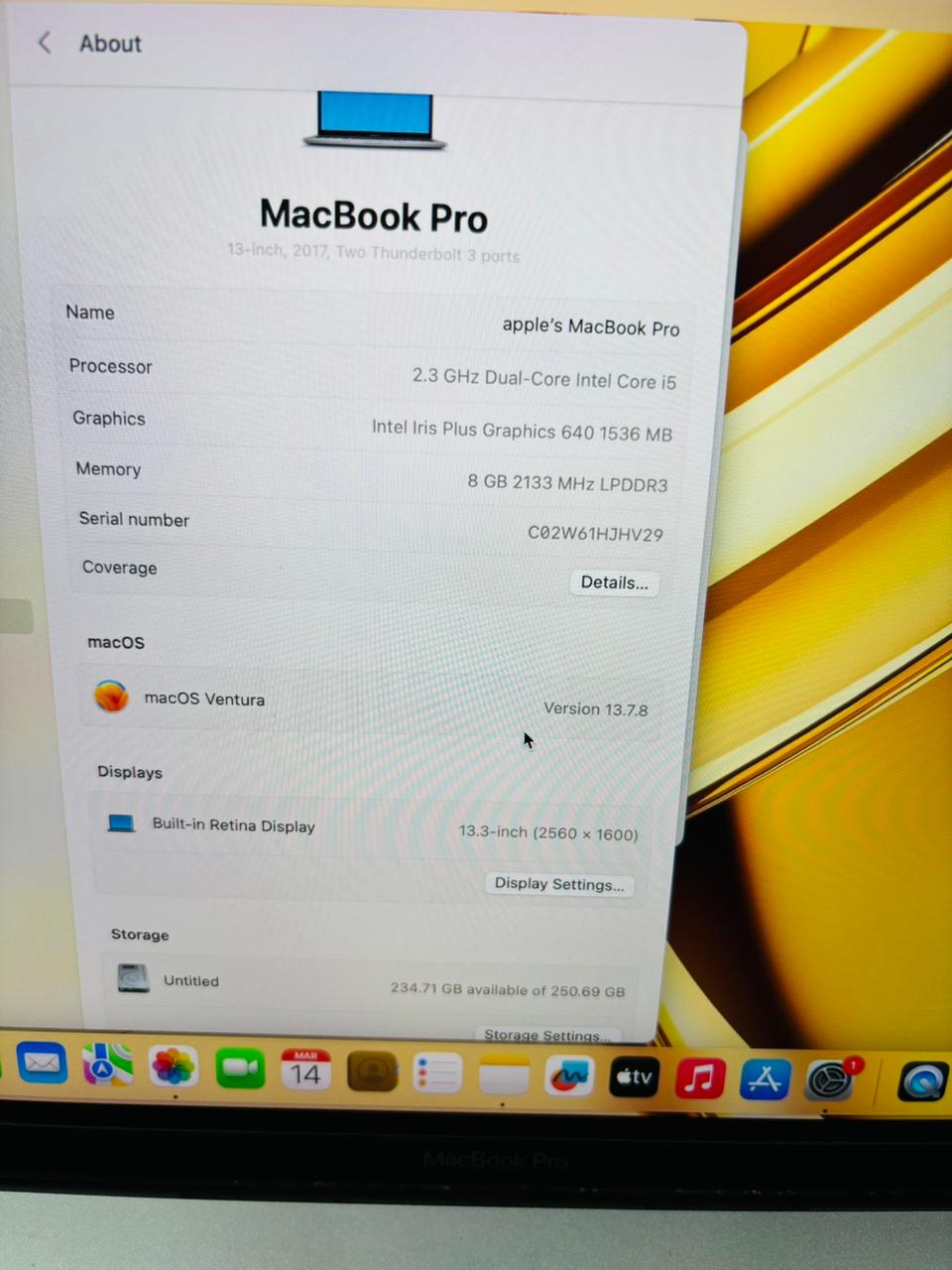 Apple MacBook Pro (13-inch, 2017). Processor: 2.3 GHz Dual-Core Intel Core i5 Memory: 8 GB 2133 MHz LPDDR3 Storage: 256 GB SSD Graphics: Intel Iris Plus Graphics 640 1536 MB - Image 8